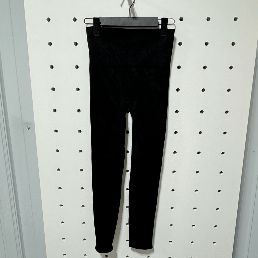 SPANX Ribbed Black Leggings Size L